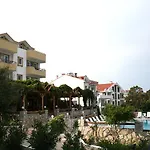Uslu Hotel Royal Yachting Otel