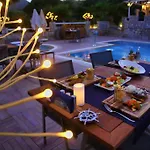 Uslu Hotel Royal Yachting Otel *