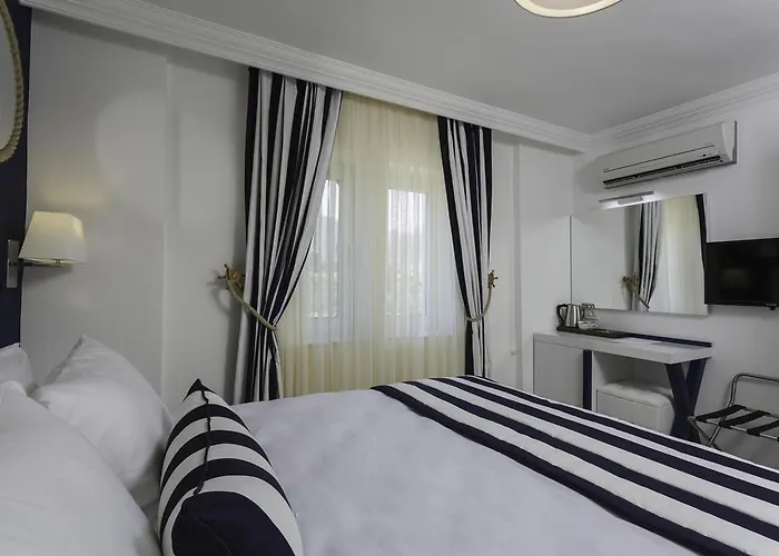 酒店 Uslu Hotel Royal Yachting