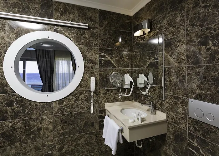 Uslu Hotel Royal Yachting