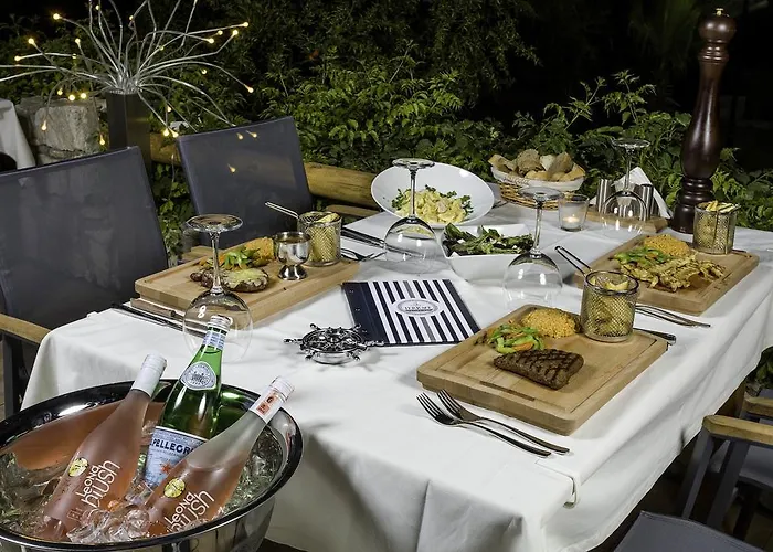 Uslu Hotel Royal Yachting 酒店 Topanca Adası